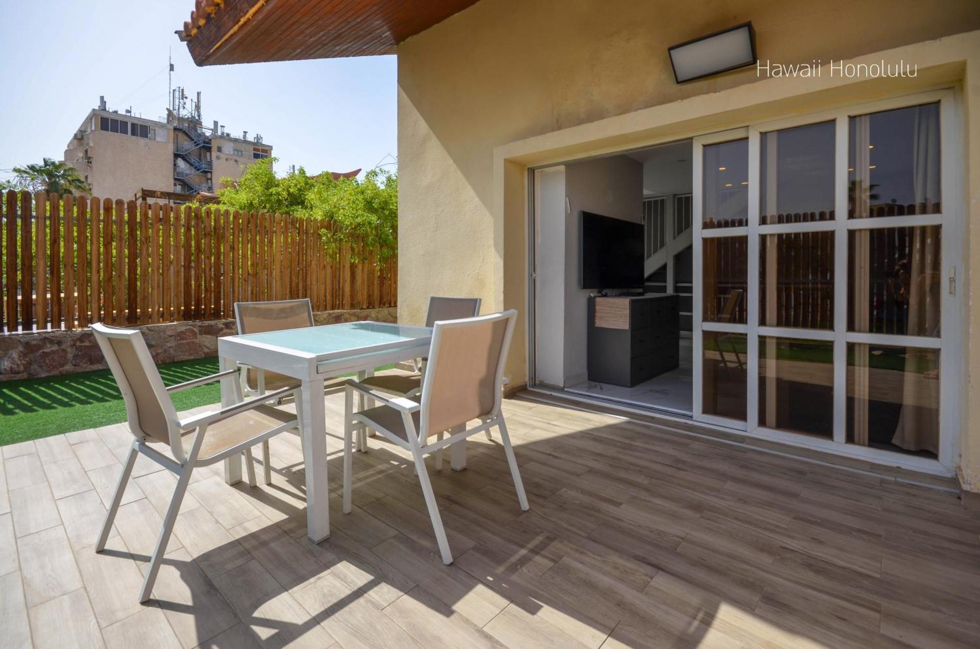 Amazing 2br With Balcony Or Garden * Эйлат